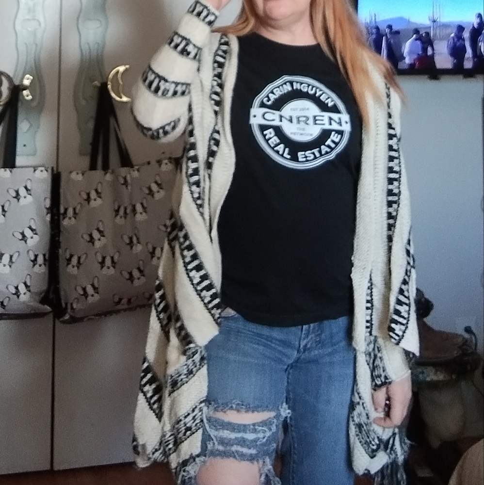 Womens Knit Cardigan sweater open front Blanket warm Q Black N Cream